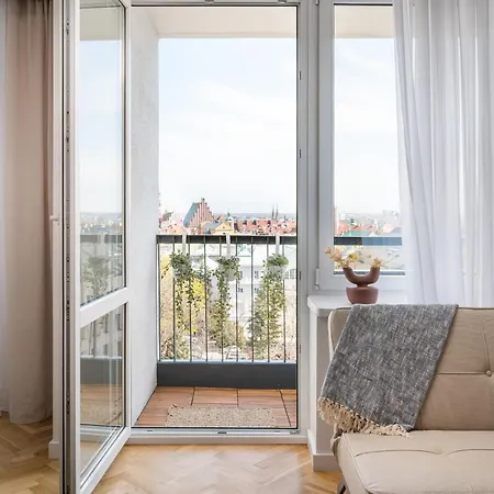 Krasinski Garden Skyline By Bookinghost Apartamento *